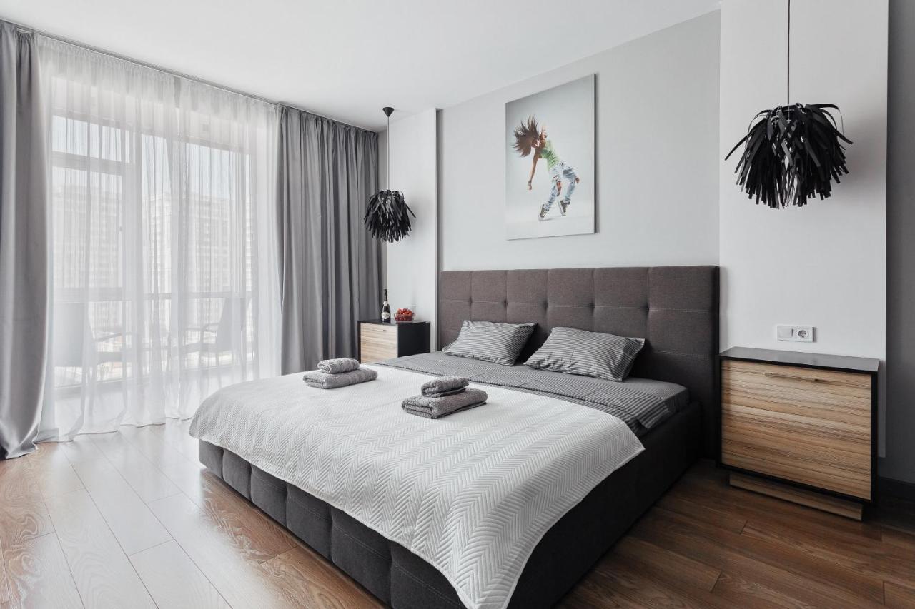 Grey Apartment Одесса Экстерьер фото