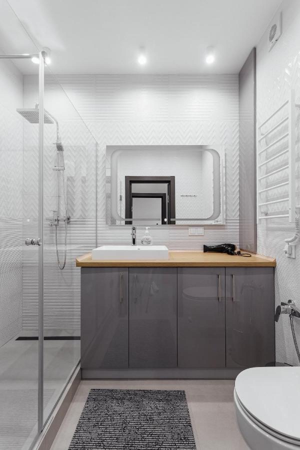 Grey Apartment Одесса Экстерьер фото